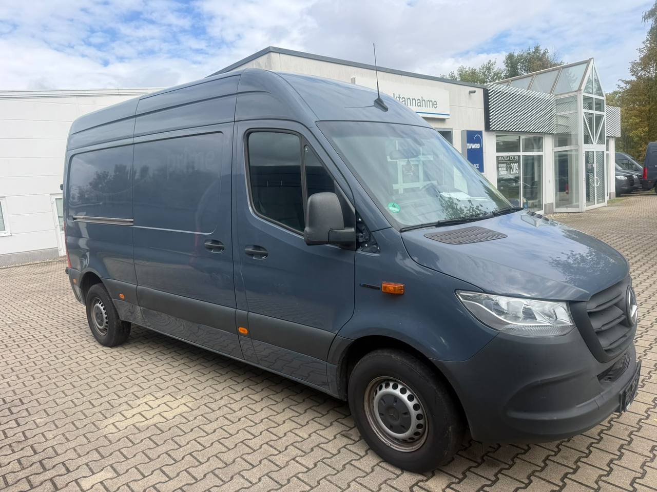 Mercedes-Benz eSprinter 2021