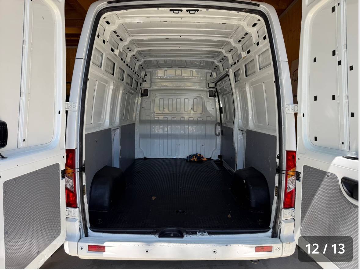 MAXUS EV80 2020