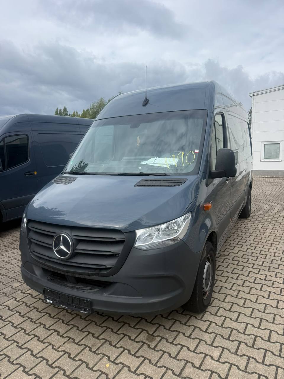 Mercedes-Benz eSprinter 2021