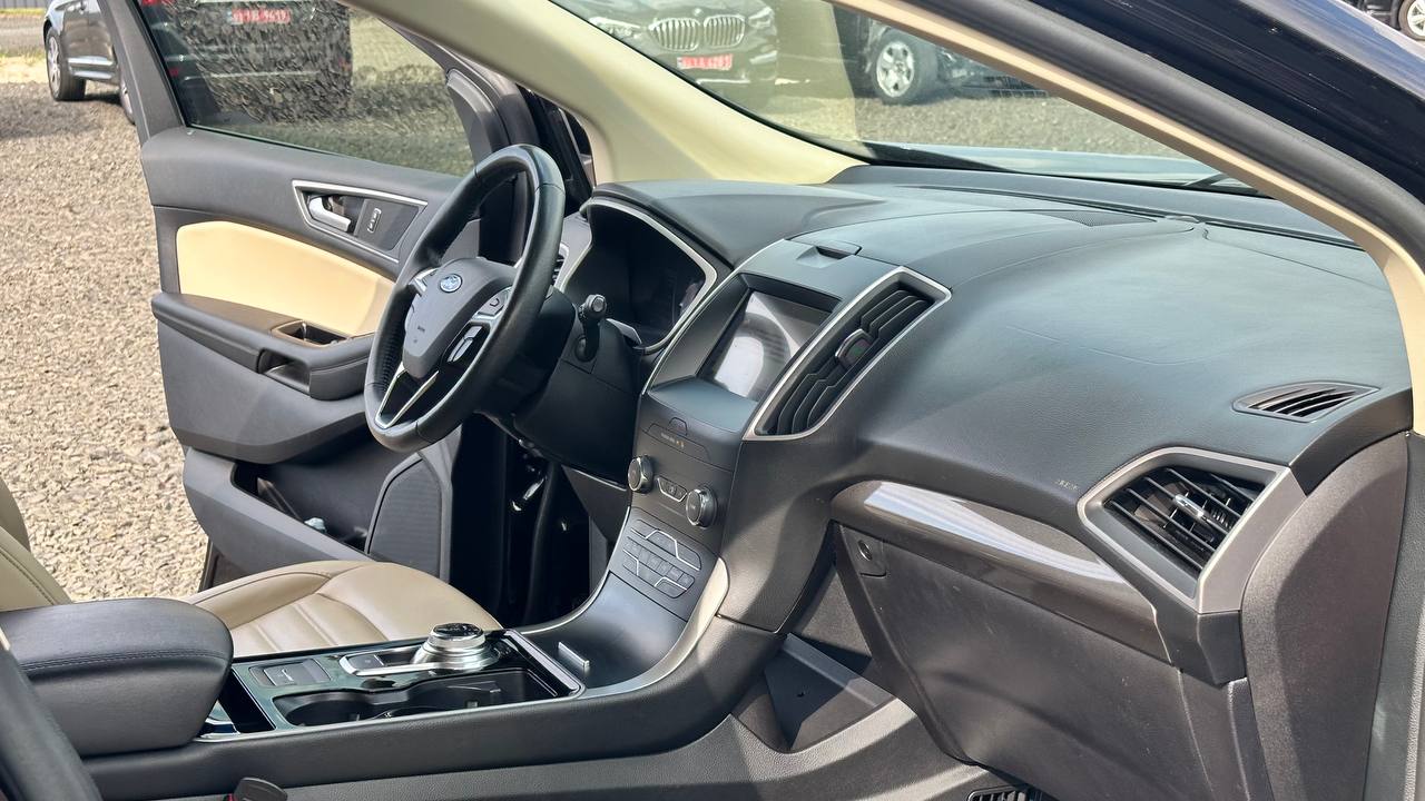 FORD EDGE SEL 2018
