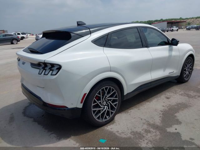 Ford Mustang Mach-e Gt 2023