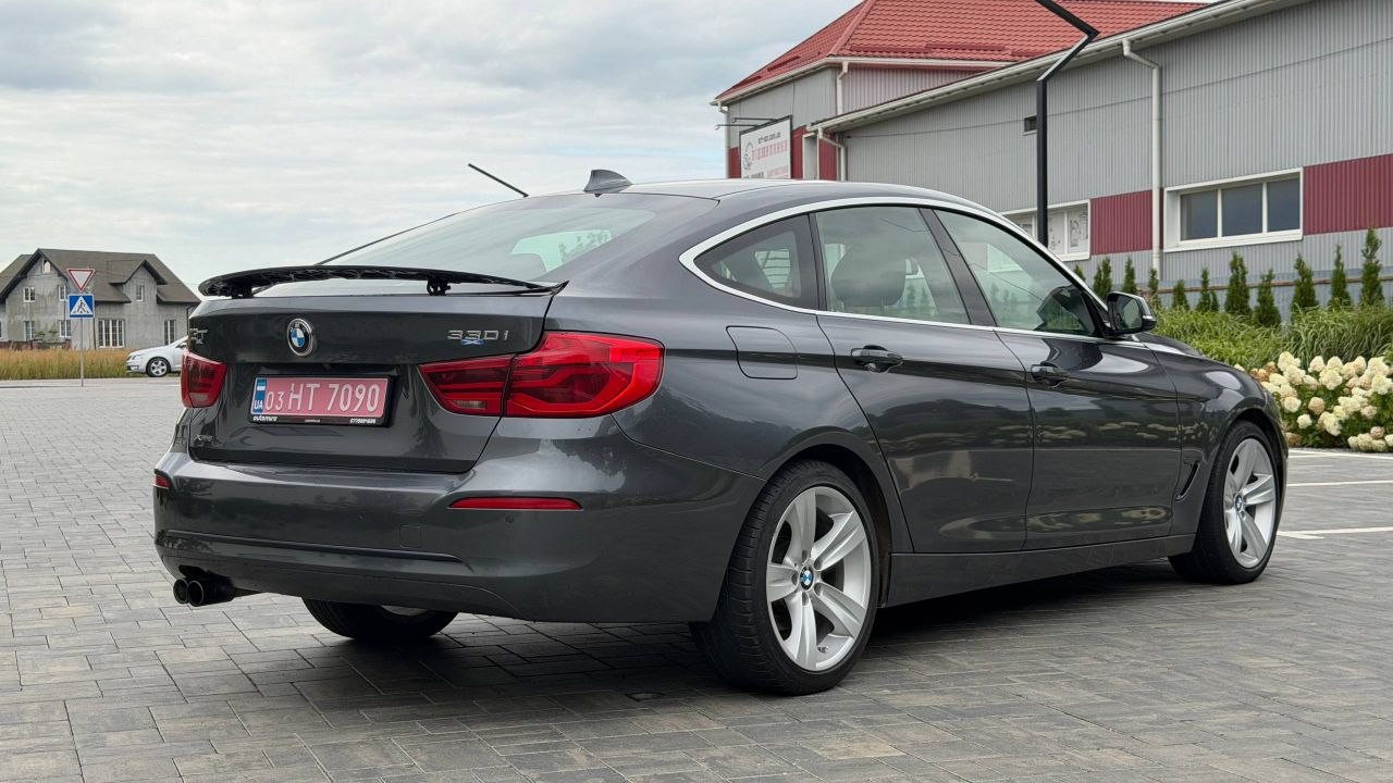BMW 330i Gran Turismo 2017