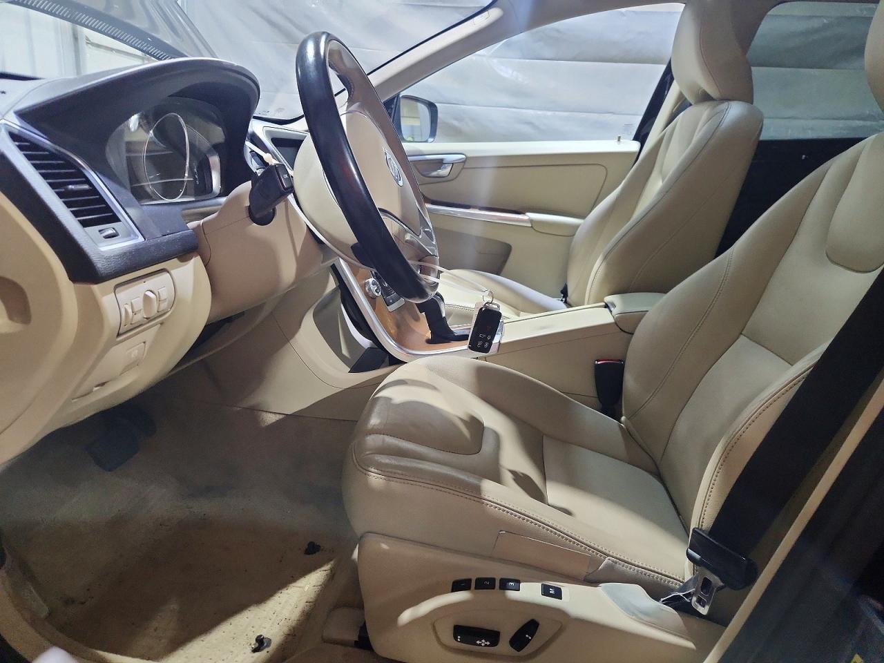 VOLVO XC60 T5 PREMIER 2015
