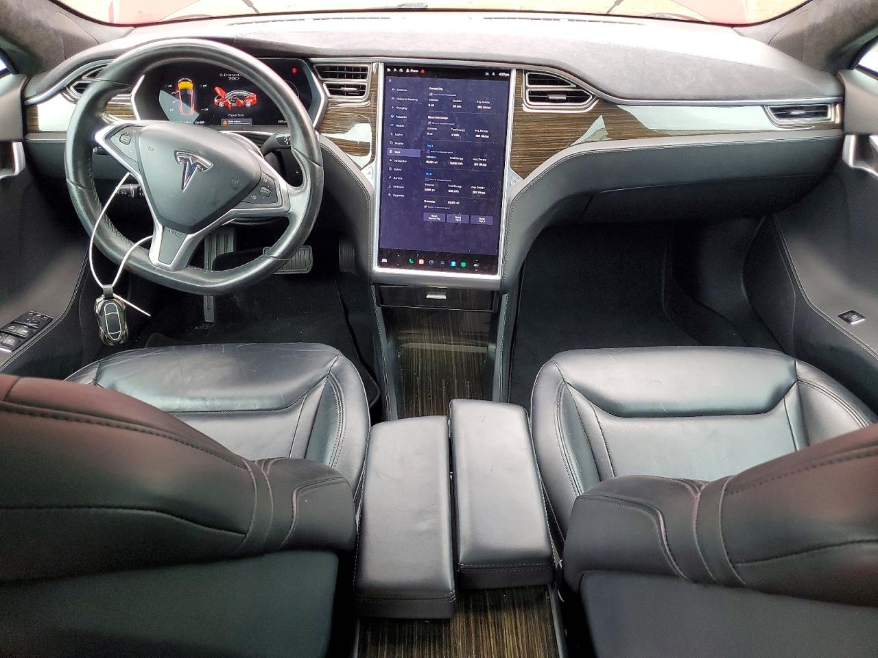 TESLA MODEL S 2015
