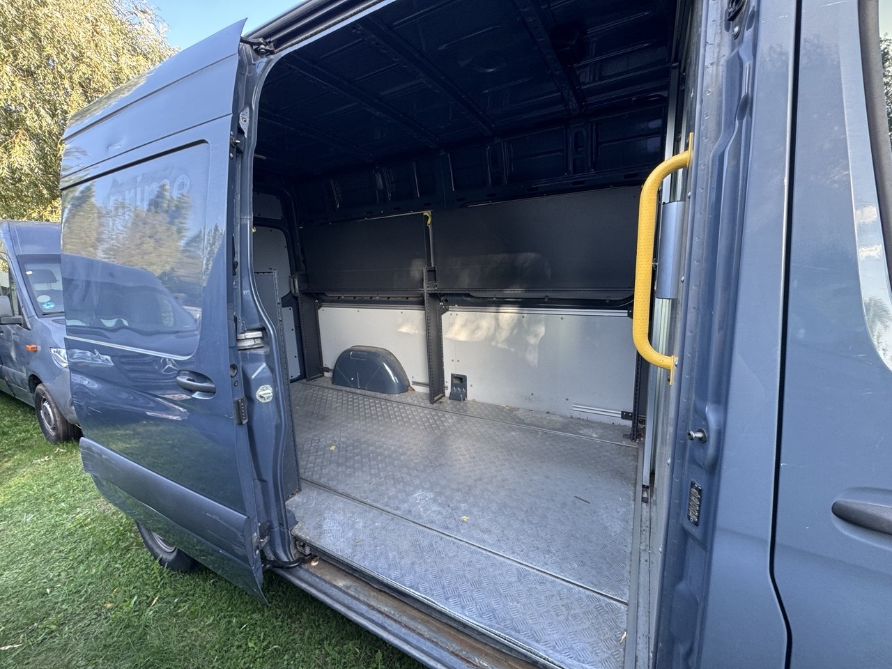 Mercedes-Benz eSprinter 2020