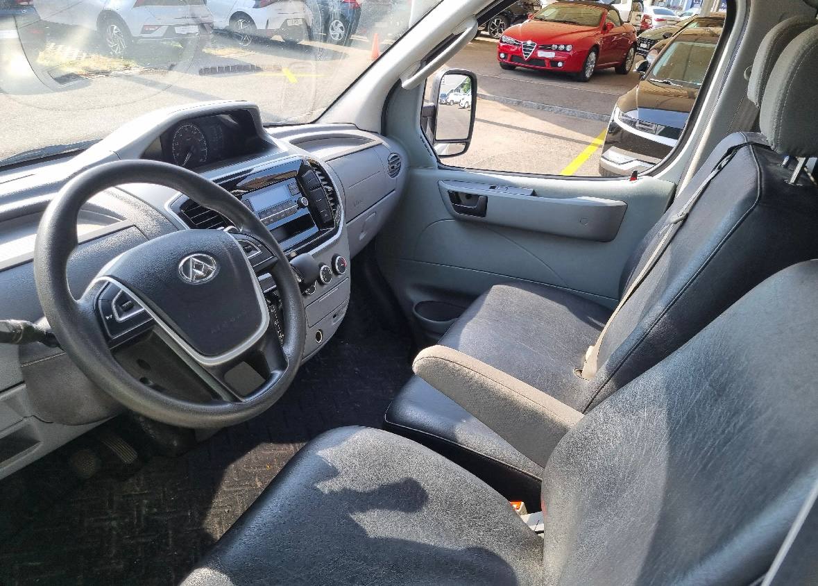MAXUS EV80 2021