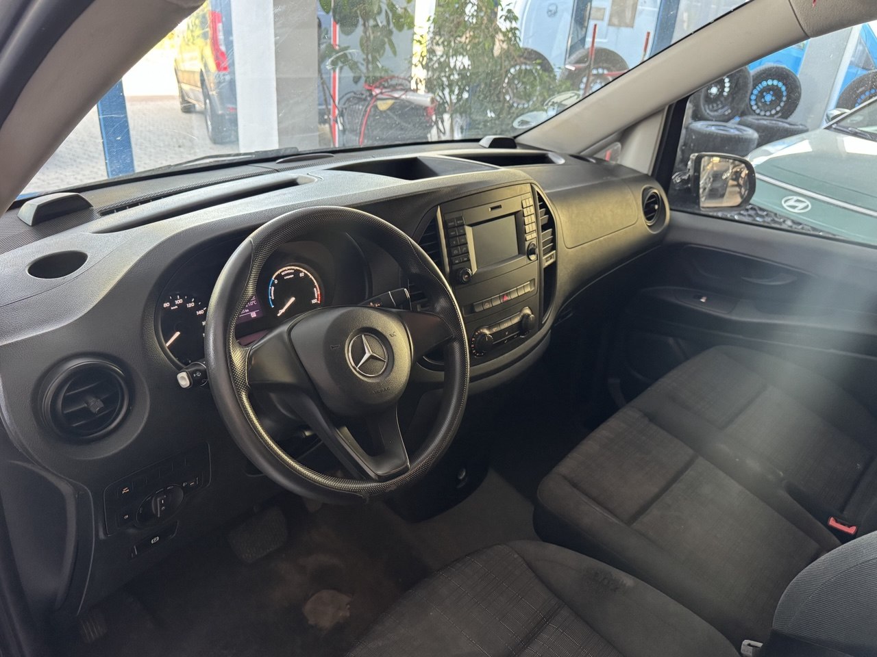 Mercedes-Benz eVito 2020