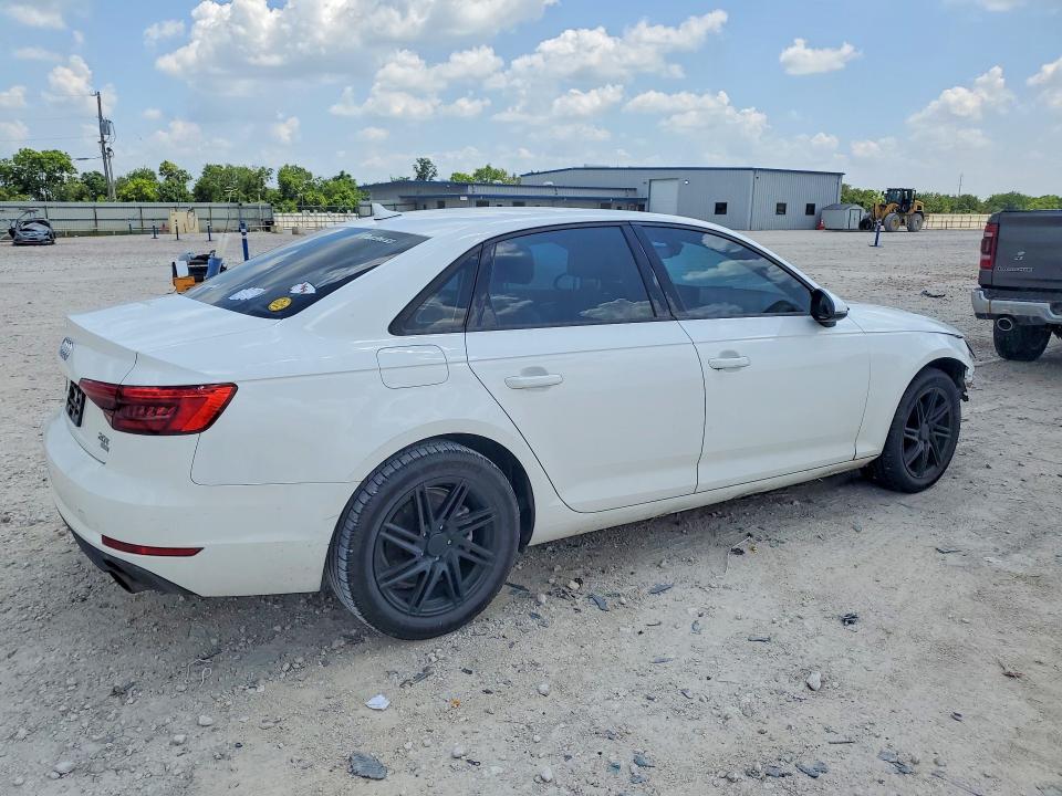 AUDI A4 ULTRA PREMIUM 2017