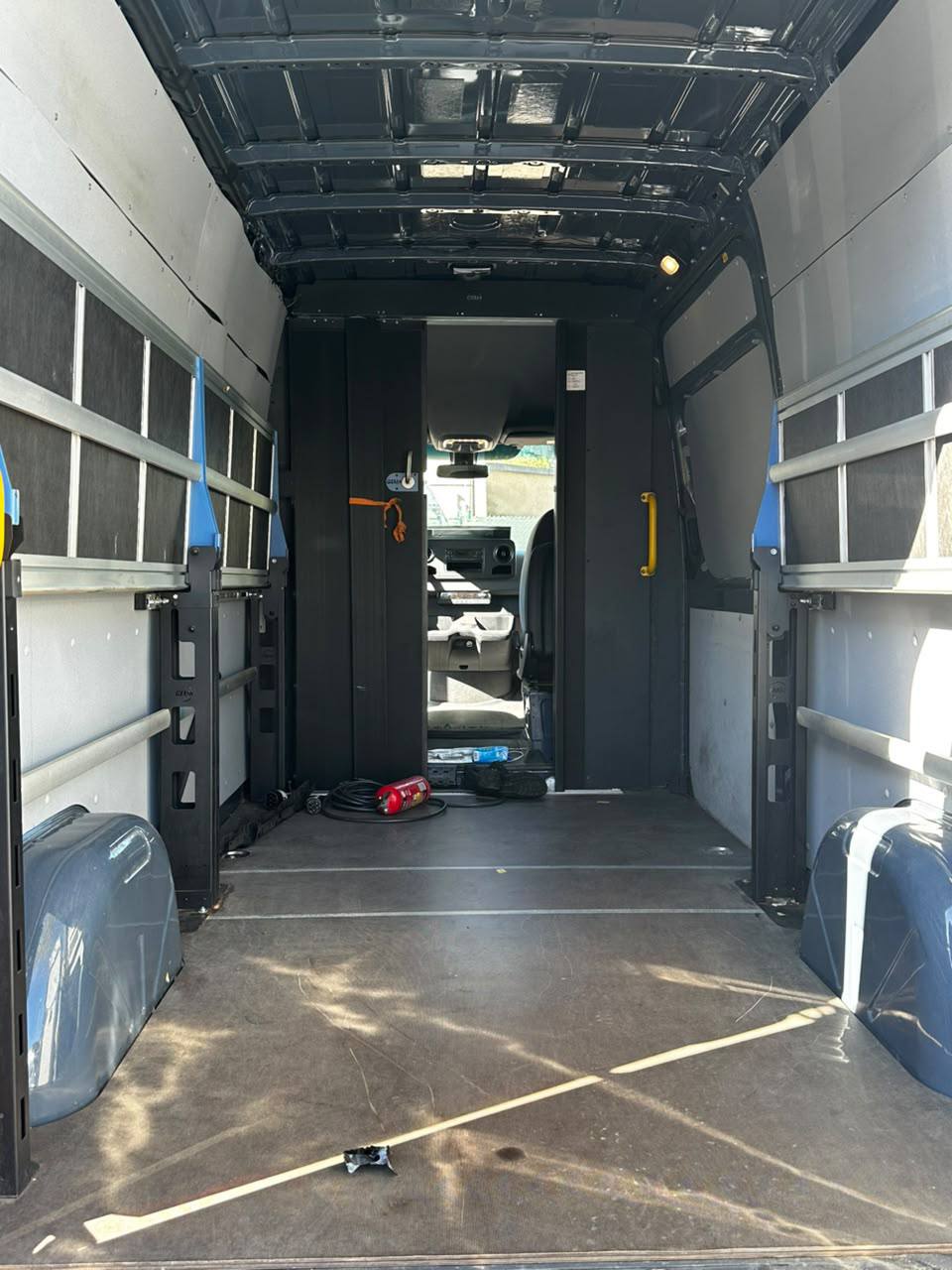 Mercedes-Benz eSprinter 2021