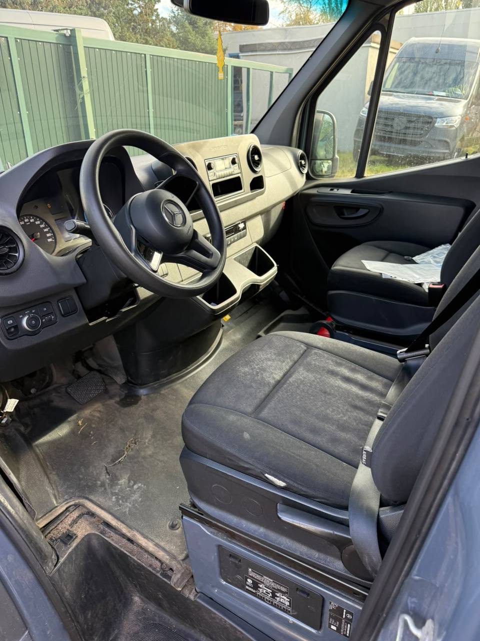 Mercedes-Benz eSprinter 2021