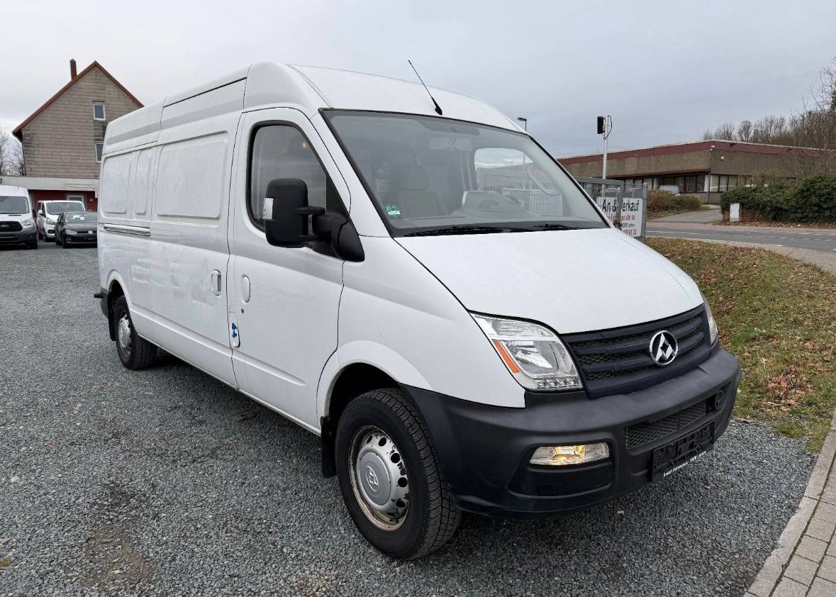 MAXUS EV80 2017