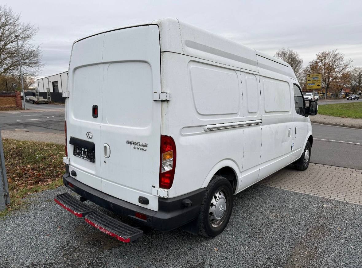 MAXUS EV80 2017