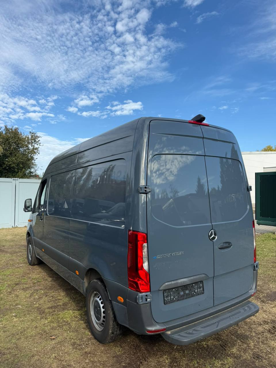 Mercedes-Benz eSprinter 2021